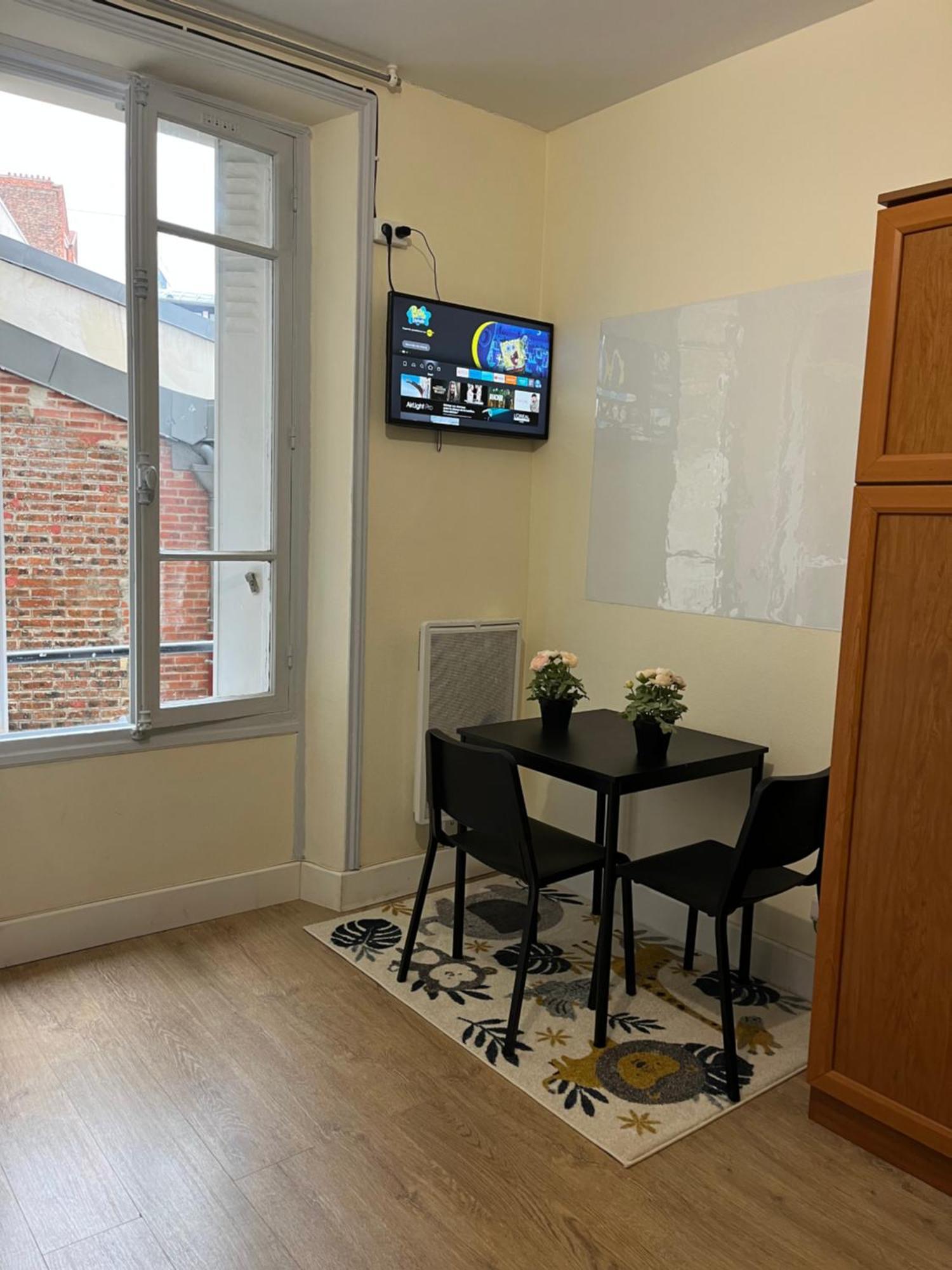 Charmant Studio Spacieux Paris Ngoại thất bức ảnh